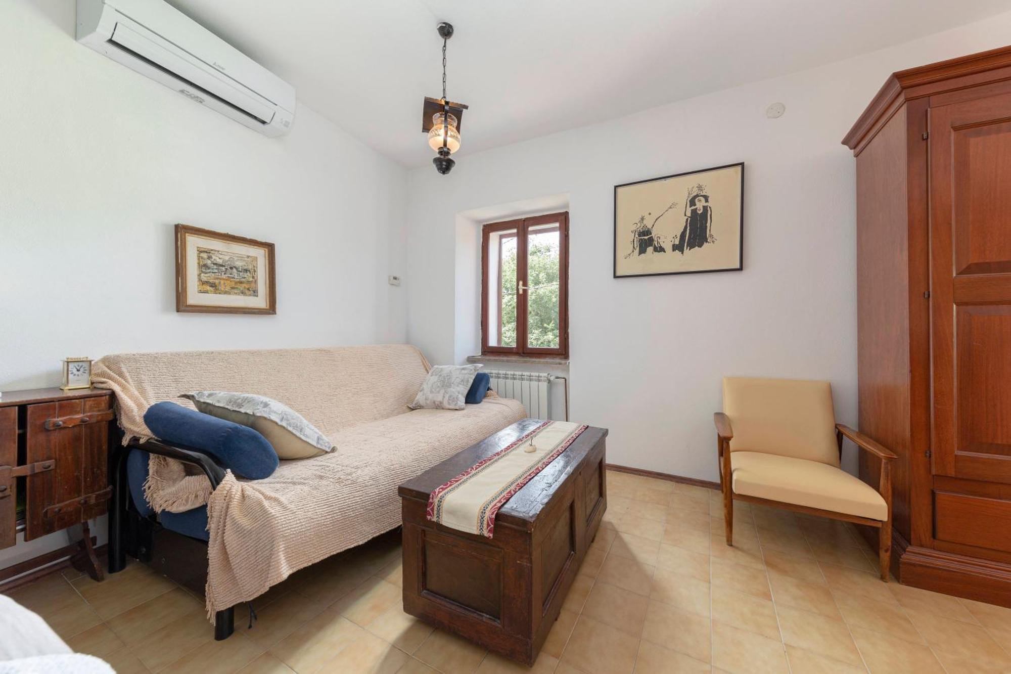 Apartamento Under The Rock House In Osp With Hot Tub Exterior foto